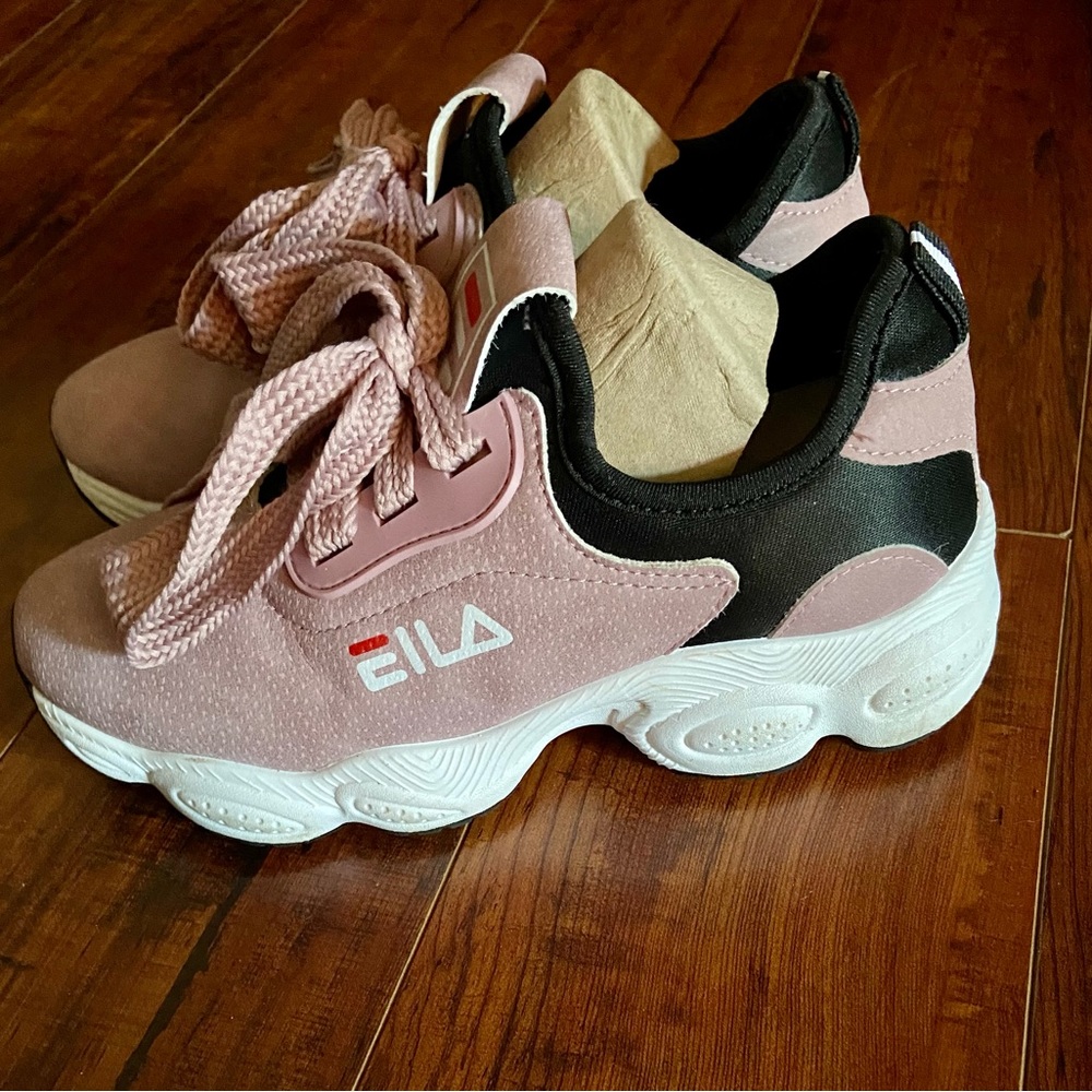 💞Fashionable Women’s Slip on Shoes 💞